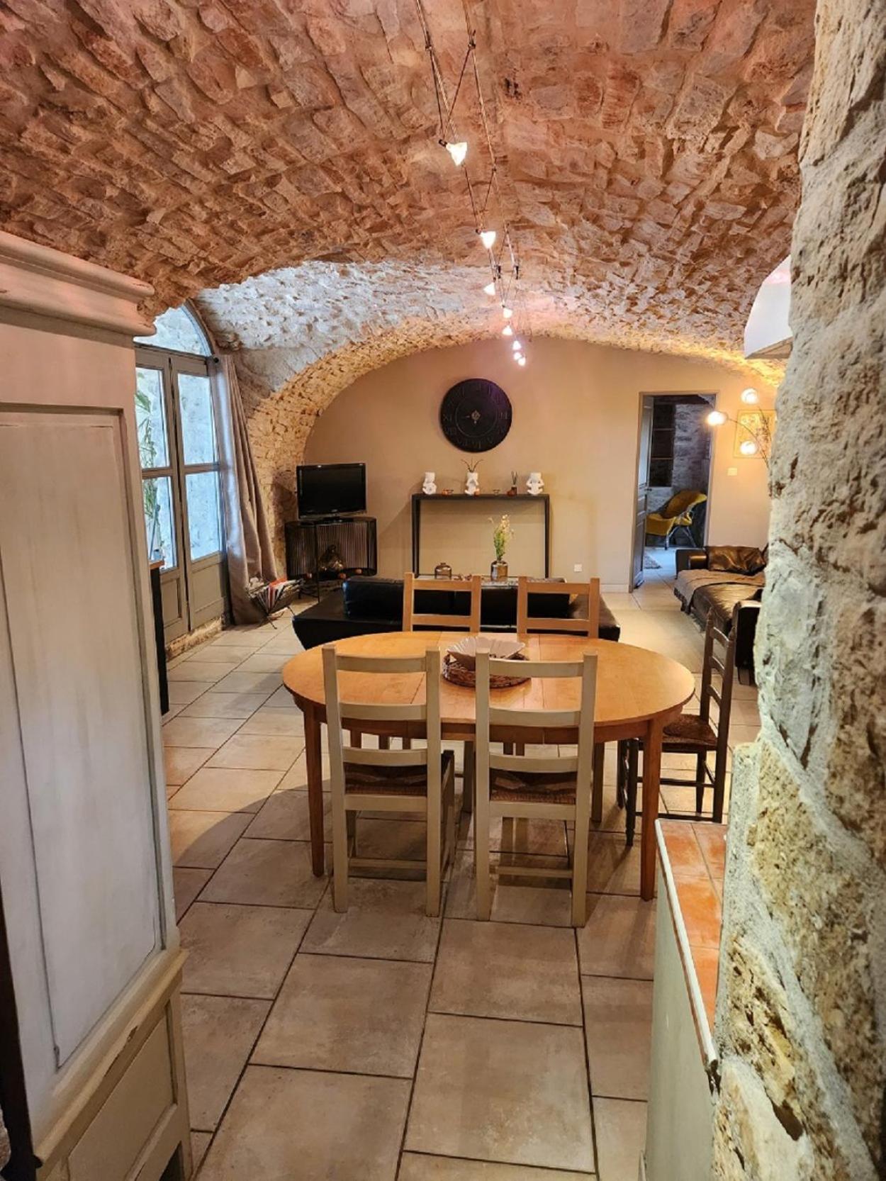 Gite De Charme 80 M², Piscine, Proche D'Uzes. Vezenobres Dış mekan fotoğraf